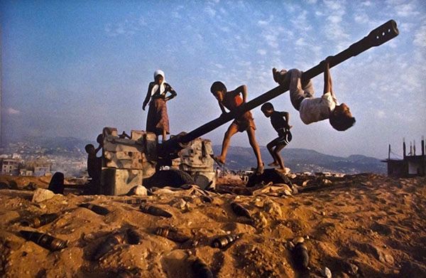 (c) Steve McCurry