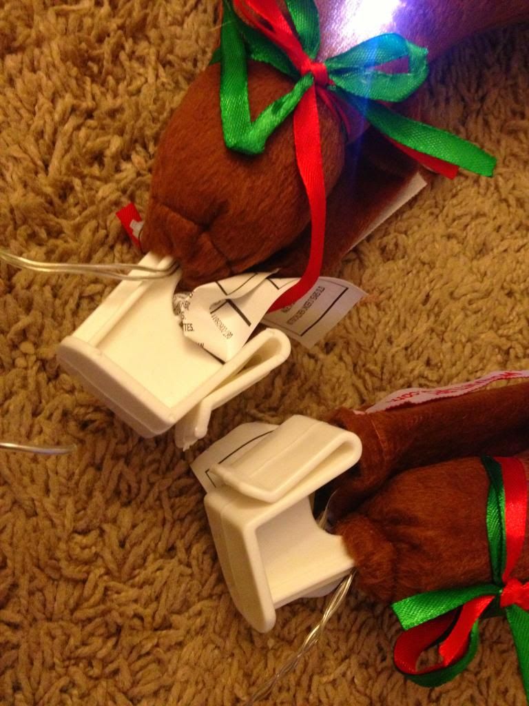  WOW light-up holiday antlers on My Life: A Work in Progress