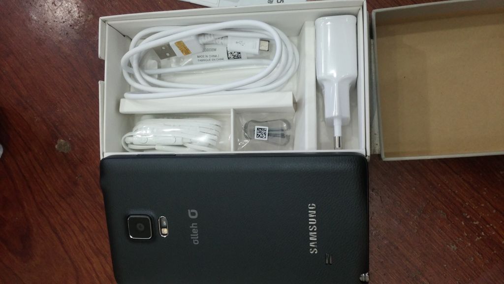 Giá cực tốt cho samsung Note Edge,Sky A910s, Nokia Lumia 1020 - 2